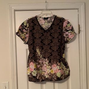 Women’s Cherokee size L scrub top